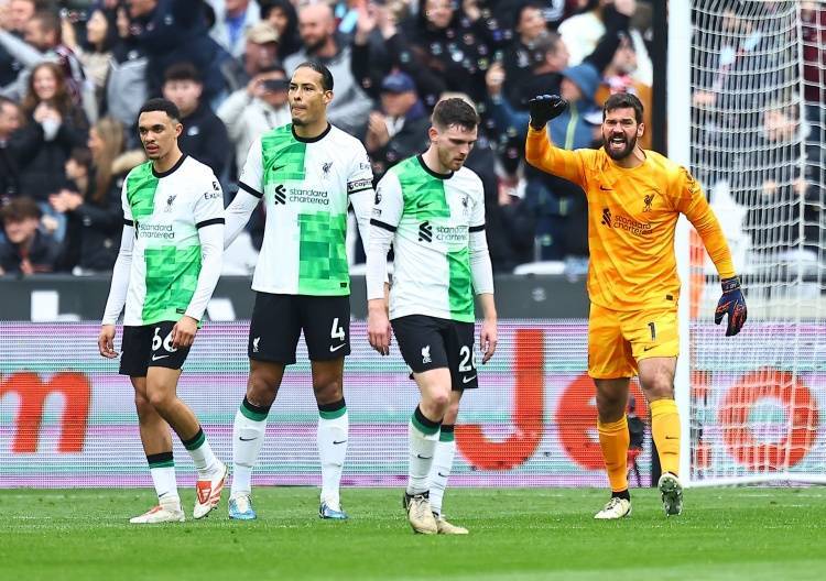  利物浦防线失误频发，克洛普呼吁加强专注  